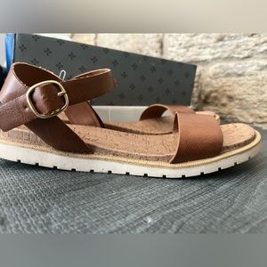 Women’s Sandals
